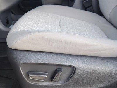 2022 Toyota Sienna LE 8 Passenger