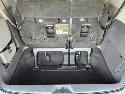 2022 Toyota Sienna LE 8 Passenger
