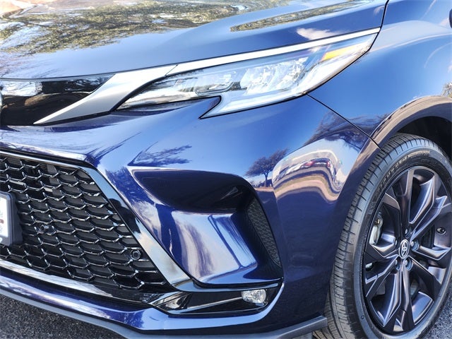 2023 Toyota Sienna XSE 7 Passenger