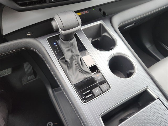 2025 Toyota Sienna XLE 8 Passenger