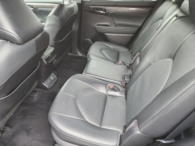 2022 Toyota Highlander Limited