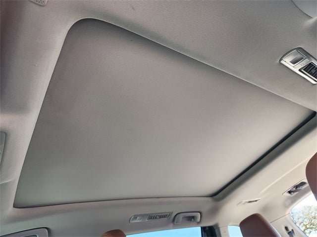 2019 Toyota Highlander Limited Platinum