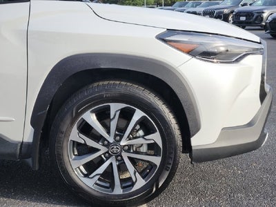 2024 Toyota Corolla Cross XLE