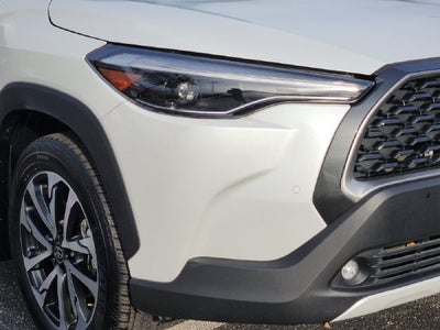2024 Toyota Corolla Cross XLE