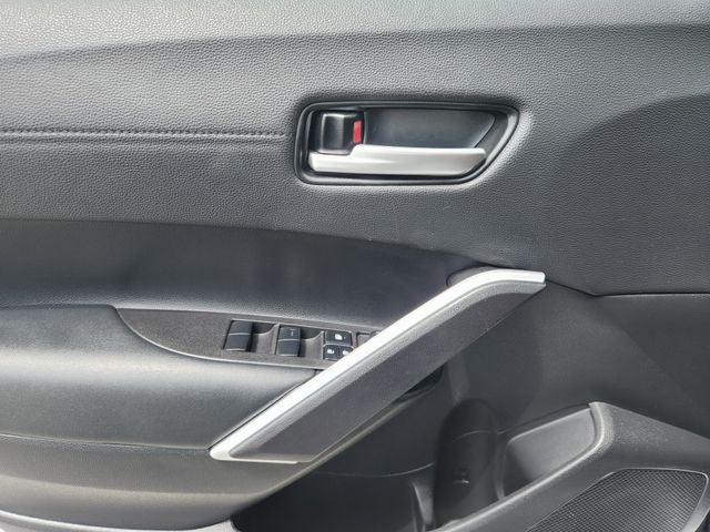 2025 Toyota Corolla Cross XLE
