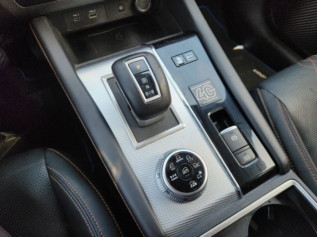 2023 Mitsubishi Outlander PHEV SEL