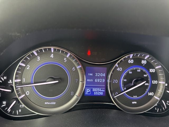 2017 INFINITI QX80 Base