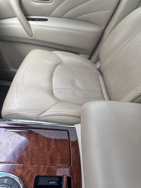 2017 INFINITI QX80 Base