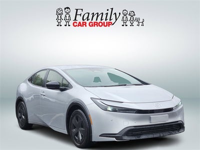 2025 Toyota Prius LE