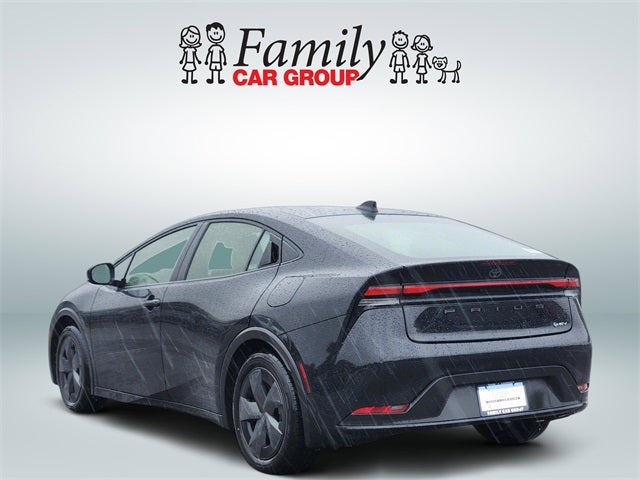 2025 Toyota Prius LE