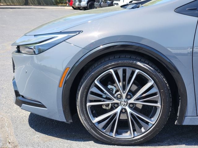 2024 Toyota Prius LE