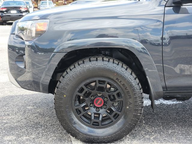 2024 Toyota 4Runner TRD Off-Road