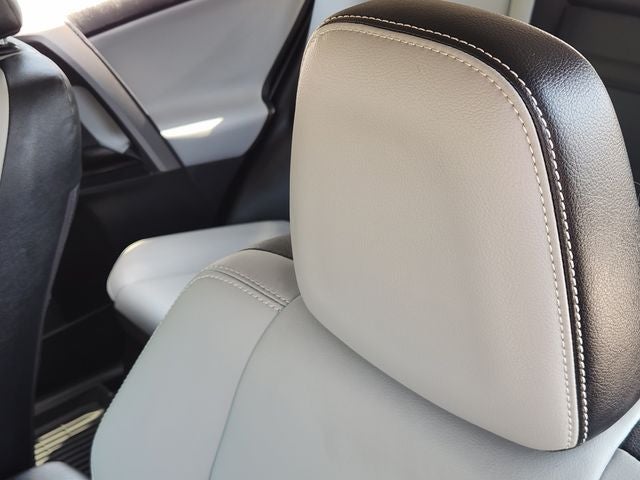 2016 Toyota RAV4 Hybrid Limited