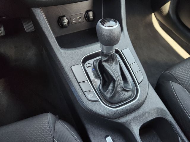 2018 Hyundai Elantra GT Base