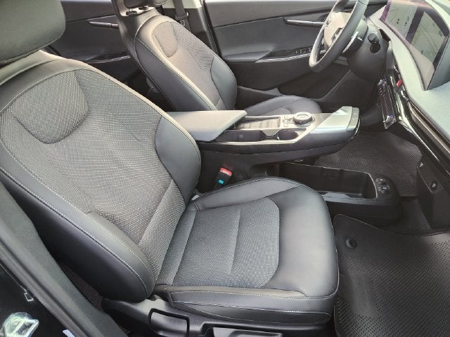2024 Kia EV6 Light