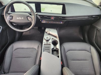 2024 Kia EV6 Light