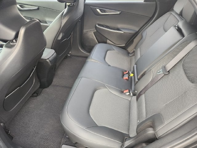 2024 Kia EV6 Light