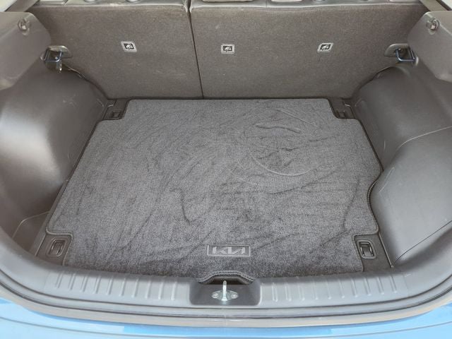 2023 Kia Niro Plug-In Hybrid SX