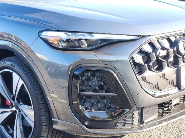 2026 Audi SQ5 Premium Plus quattro