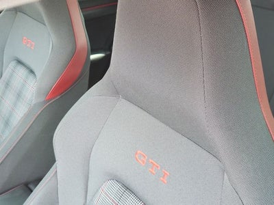 2024 Volkswagen Golf GTI 2.0T SE