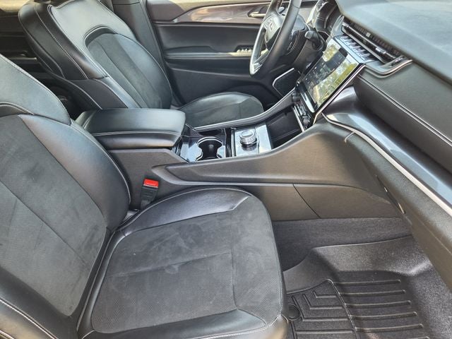 2021 Jeep Grand Cherokee L Altitude