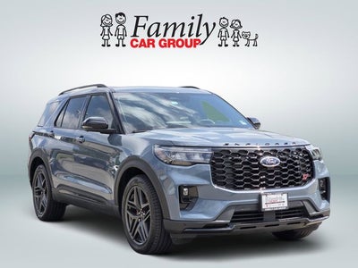 2025 Ford Explorer ST