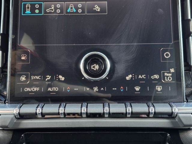 2025 GMC Yukon Elevation