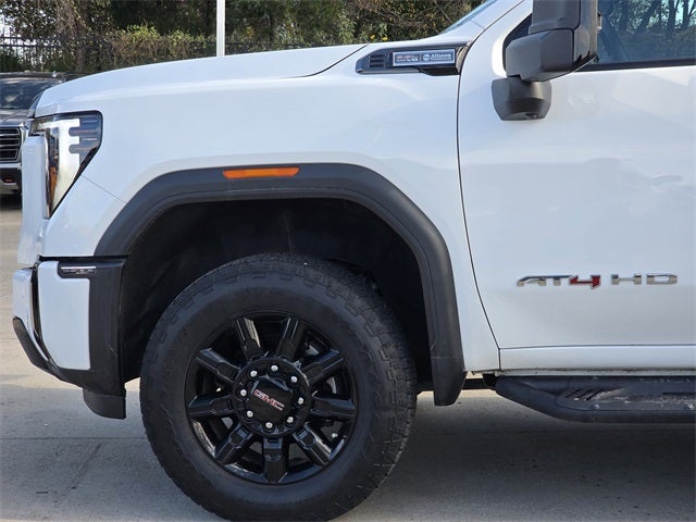 2025 GMC Sierra 2500HD AT4