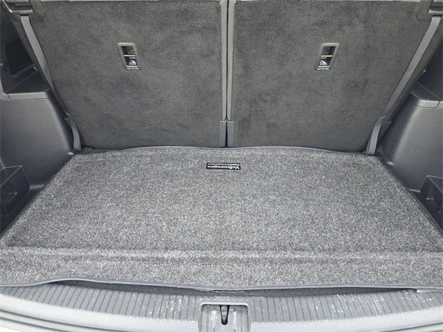 2024 Volkswagen Atlas 2.0T Peak Edition SE w/Technology