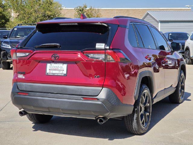 2021 Toyota RAV4 LE
