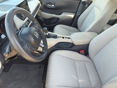 2025 Honda HR-V LX