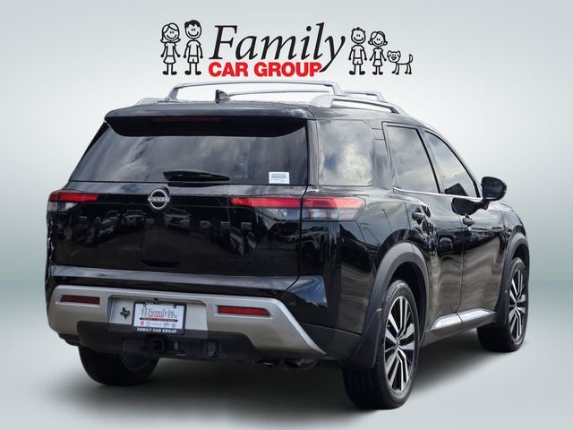 2024 Nissan Pathfinder Platinum