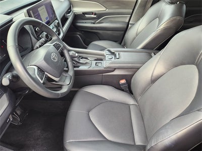 2025 Toyota Grand Highlander XLE