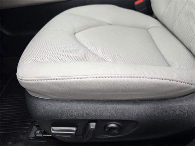 2026 Toyota Grand Highlander LE