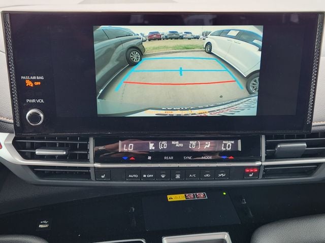 2025 Toyota Sienna Woodland Edition 7 Passenger