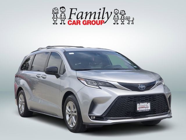 2022 Toyota Sienna XSE 7 Passenger