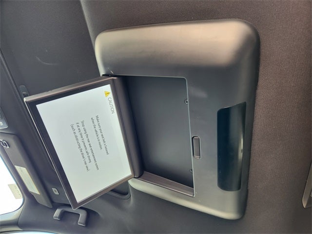 2025 Toyota Sienna Platinum 7 Passenger