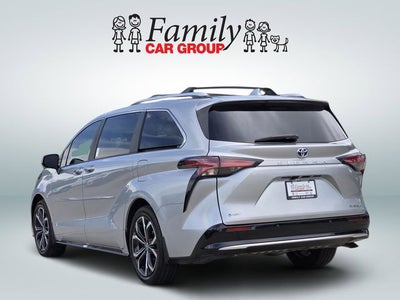 2025 Toyota Sienna Platinum 7 Passenger