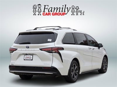 2025 Toyota Sienna Platinum 7 Passenger