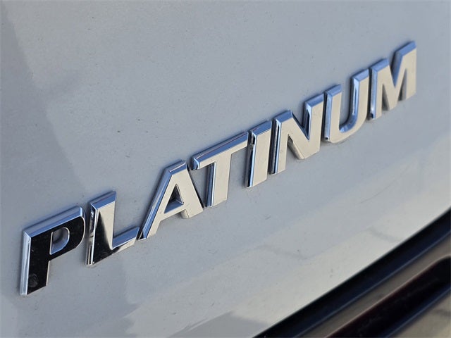 2025 Toyota Sienna Platinum 7 Passenger