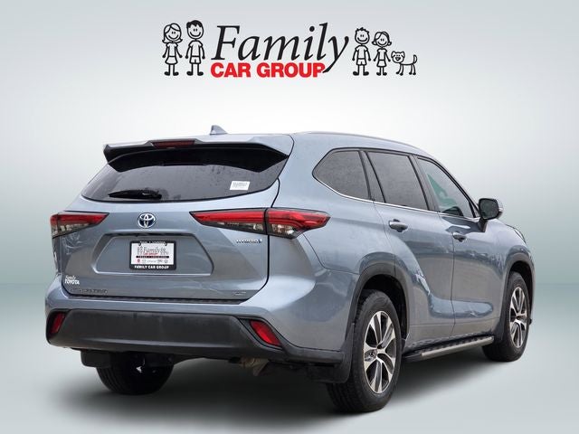 2022 Toyota Highlander Hybrid XLE