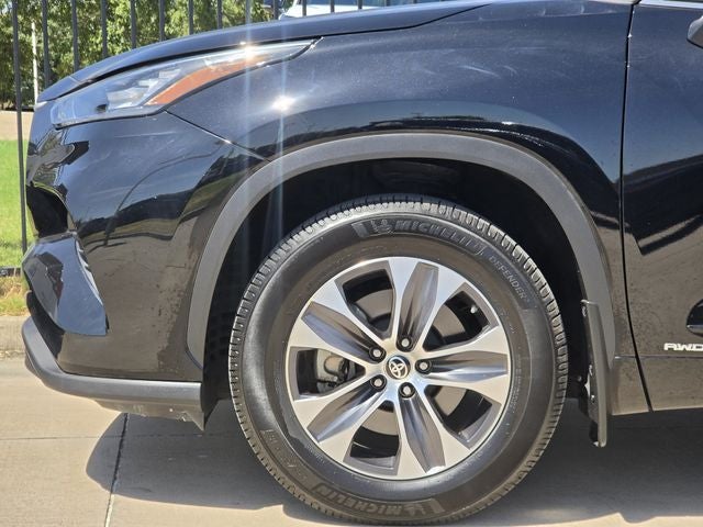 2020 Toyota Highlander Hybrid XLE