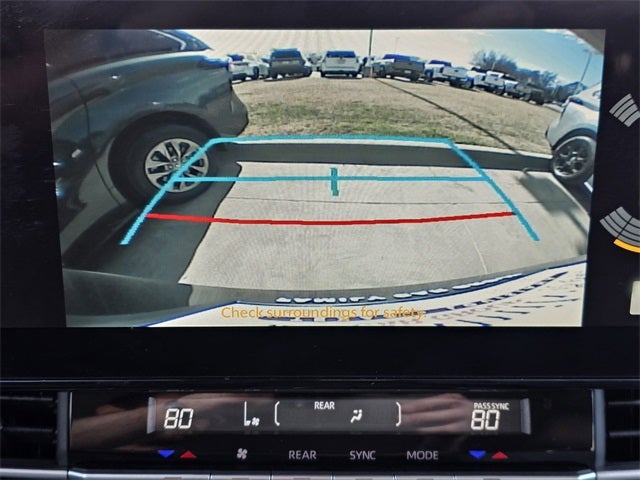 2025 Toyota Sienna XLE 8 Passenger