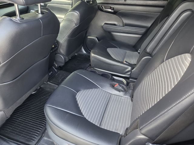 2025 Toyota Highlander XSE