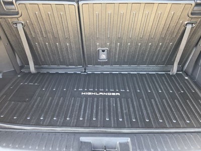 2025 Toyota Highlander XSE