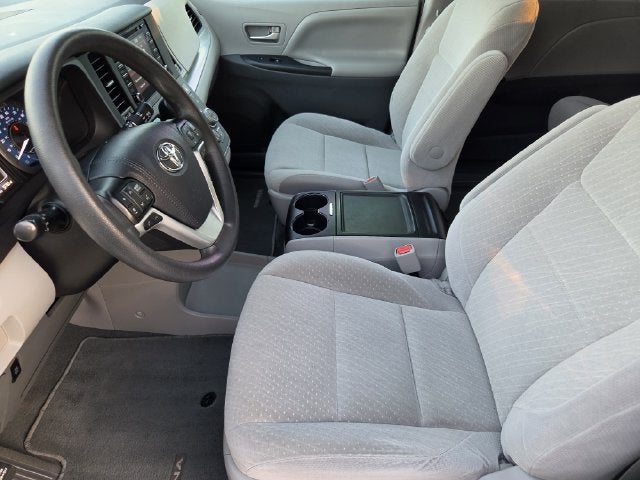 2020 Toyota Sienna LE 8 Passenger