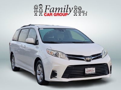 2020 Toyota Sienna LE 8 Passenger