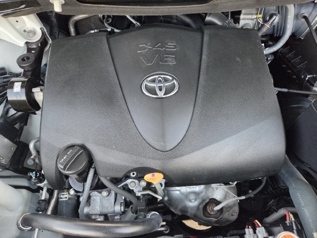 2020 Toyota Sienna LE 8 Passenger