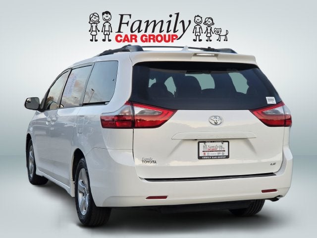 2020 Toyota Sienna LE 8 Passenger