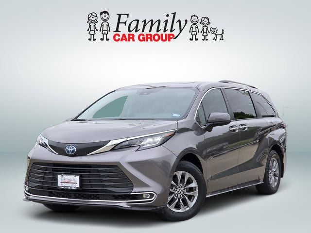 2022 Toyota Sienna XLE 7 Passenger